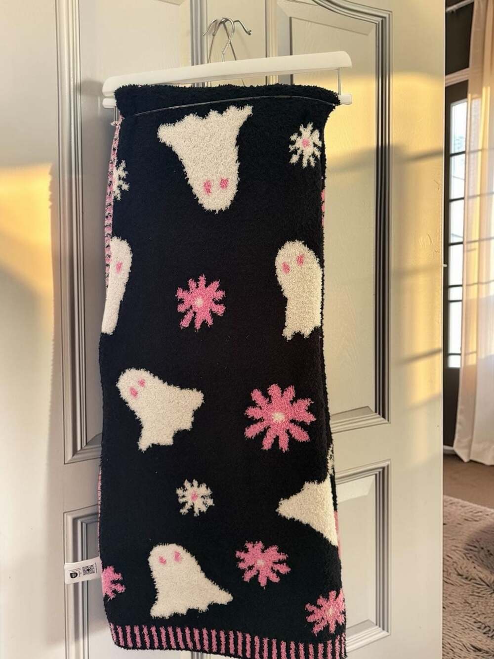 Novogratz Kids Halloween Ghost and Pink Flower Pattern Throw Blanket
